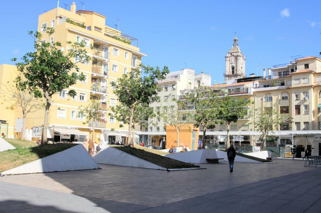 Homely Malaga Atarazanas Exterior photo